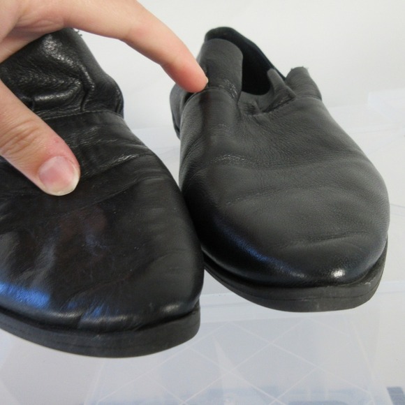 Bueno Ruffle Womens Slip On Loafer Flats Women US 6.5 37 Black Minimalist 380 - Picture 8 of 12